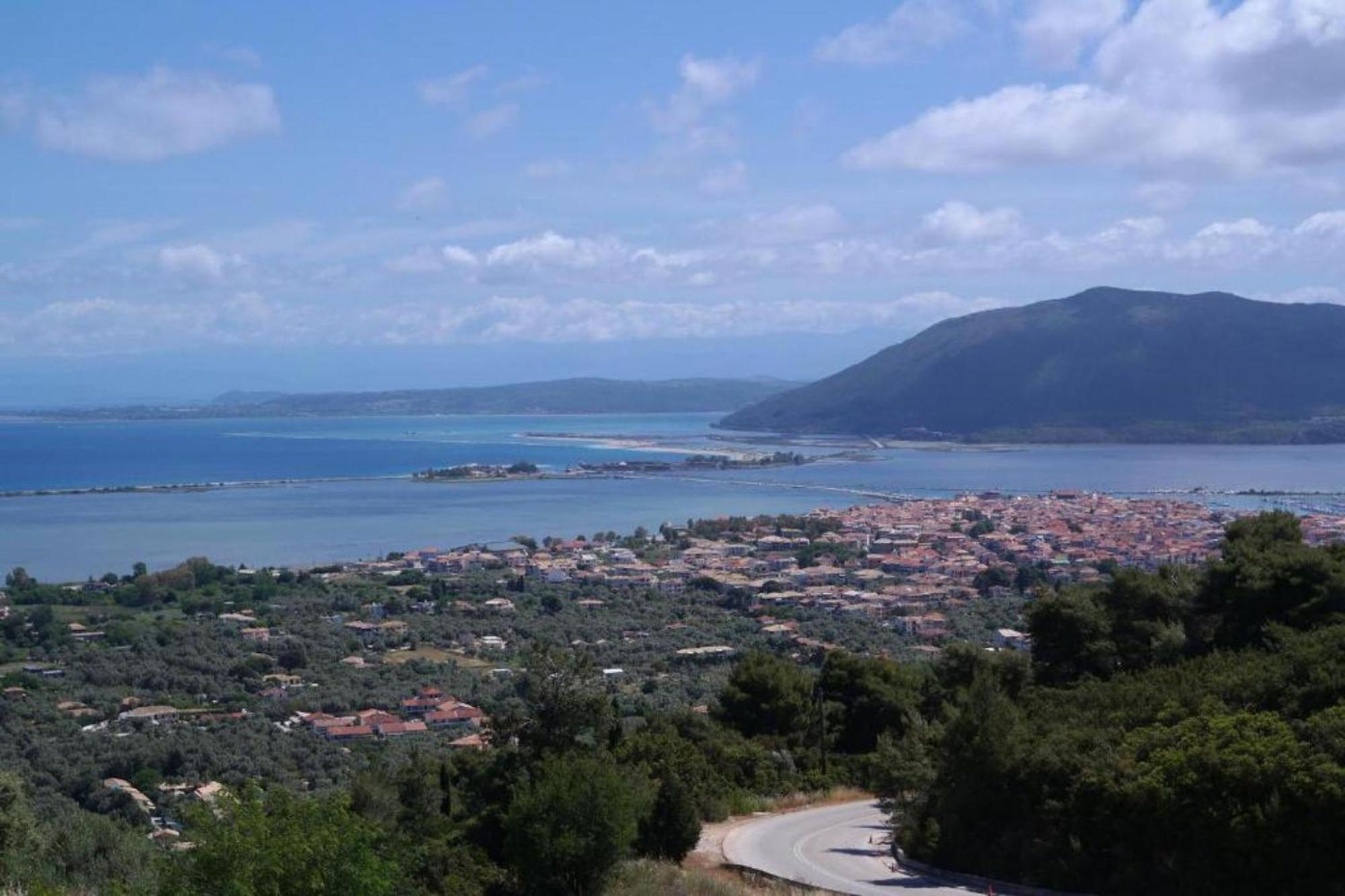 Eris Villa - Amazing View In Lefkada Frinion Exterior photo